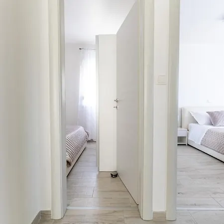 Silver Luxury Apartment Trogir
